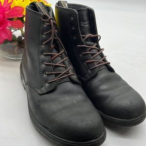 Blundstone Boots for Men - Poshmark